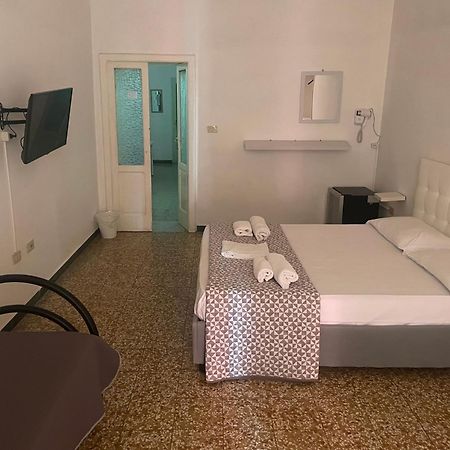 Dama Hostelbb Neapol Exteriér fotografie