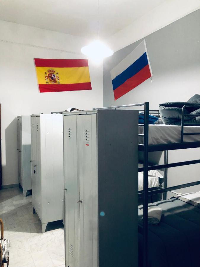 Dama Hostelbb Neapol Exteriér fotografie