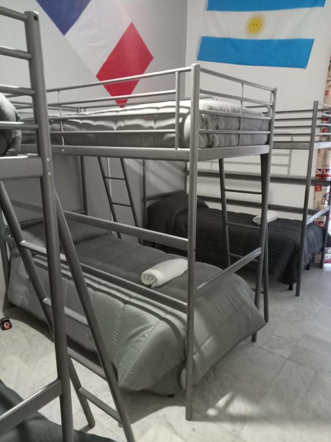 Dama Hostelbb Neapol Exteriér fotografie