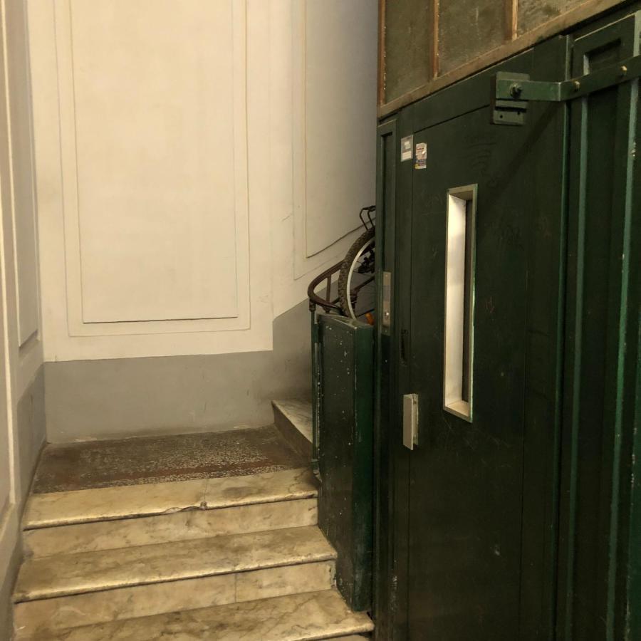 Dama Hostelbb Neapol Exteriér fotografie