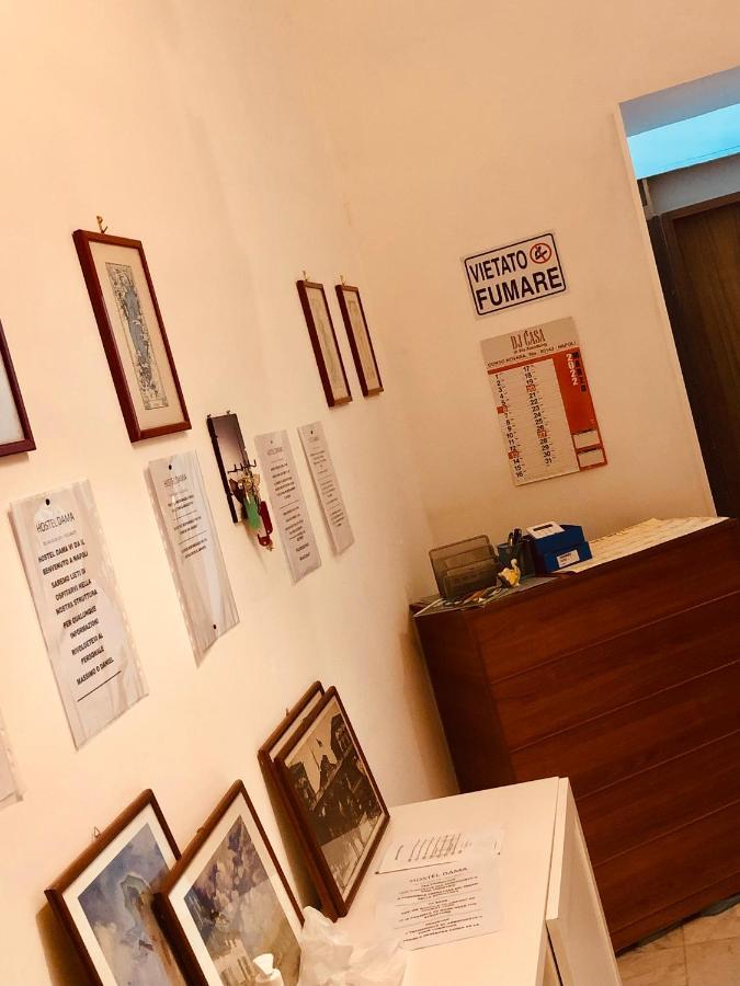 Dama Hostelbb Neapol Exteriér fotografie