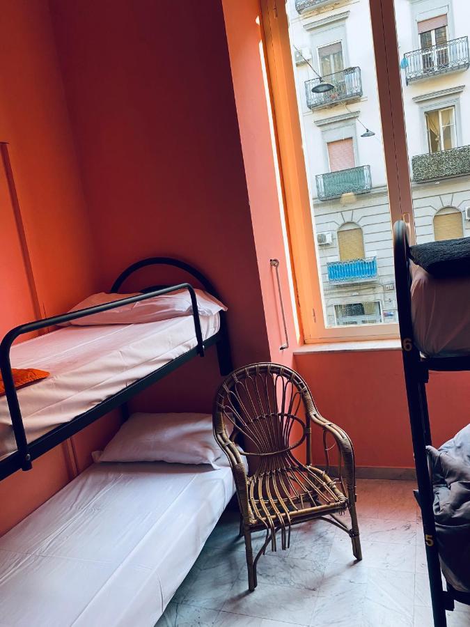 Dama Hostelbb Neapol Exteriér fotografie